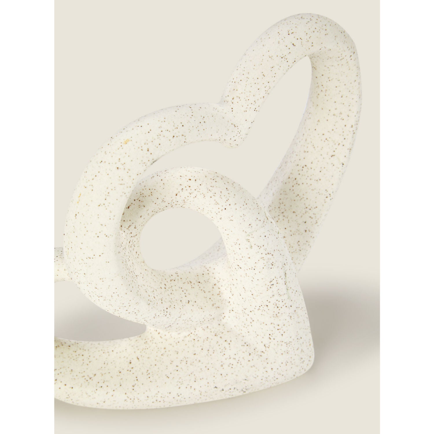 George Home white textured heart ornament 18.3x7.8x15.2cm, UK version