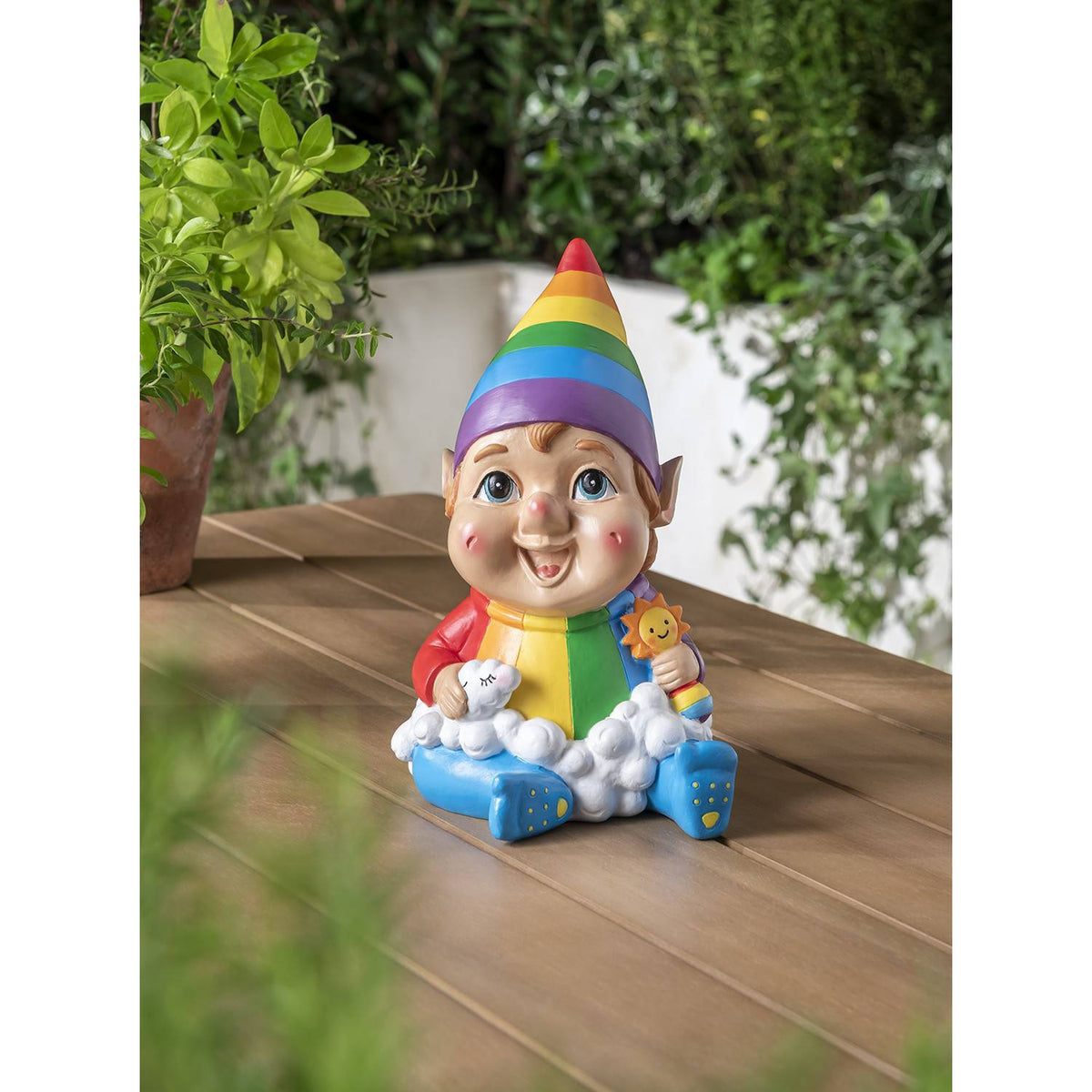 George Home rainbow gnome 11x11x16.5cm - British product