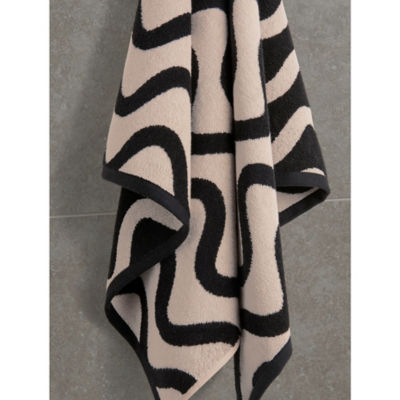 ASDA George Home Cream & Black Sculptured Wiggle Bath Sheet 100 x 150cm- اشترِ عبر الإنترنت على McGrocer