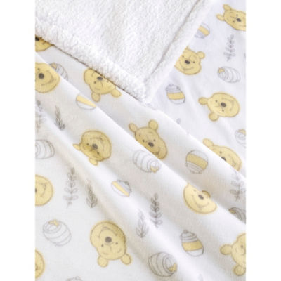 Disney Winnie the Pooh sherpa blanket 100x70cm, UK version
