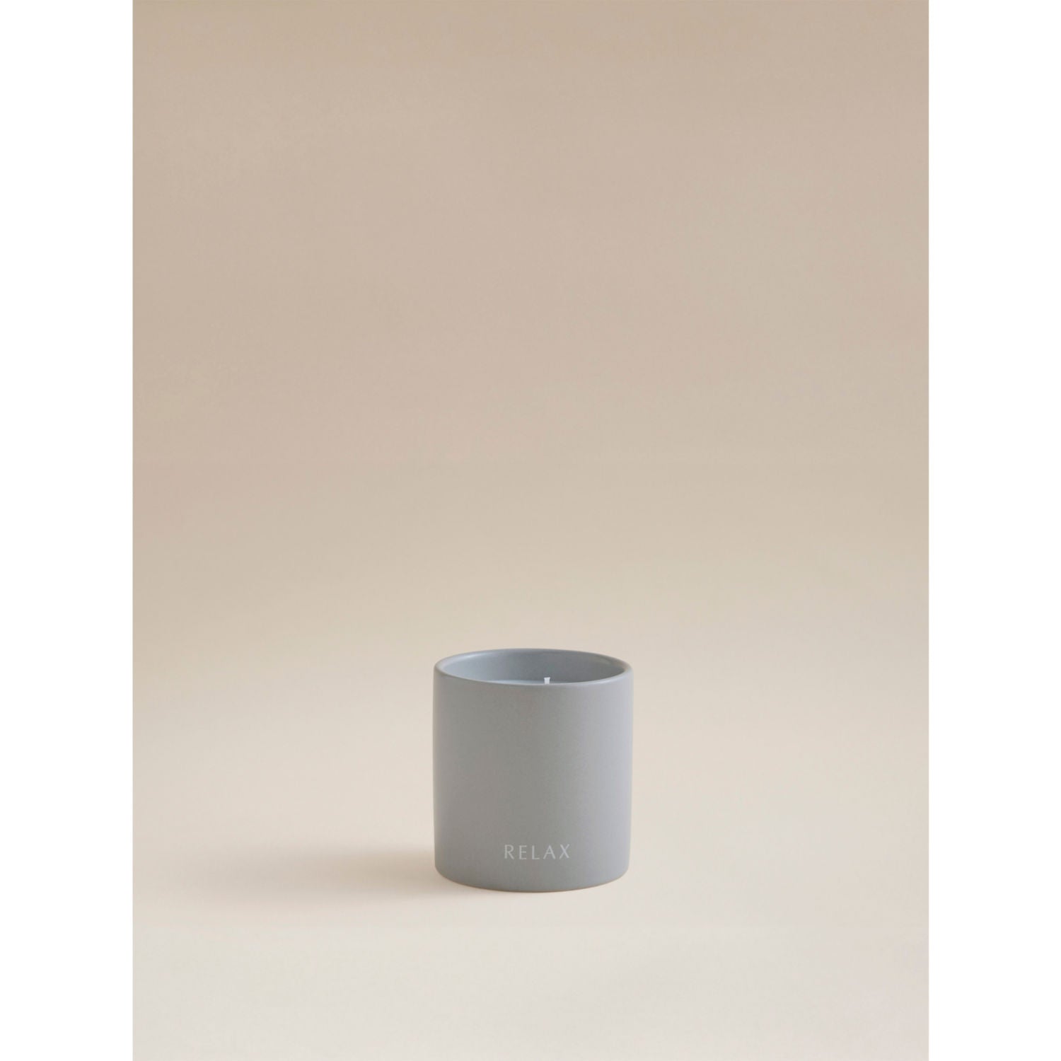 George Home Grey Wellness Relax candle 9x9 cm, UK version
