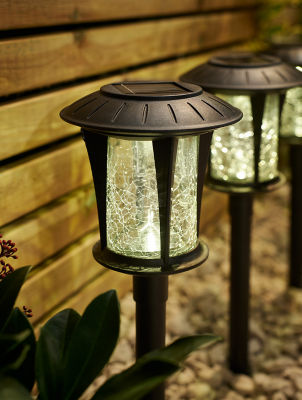 George Home traditional stake light warm white LED (British brand)