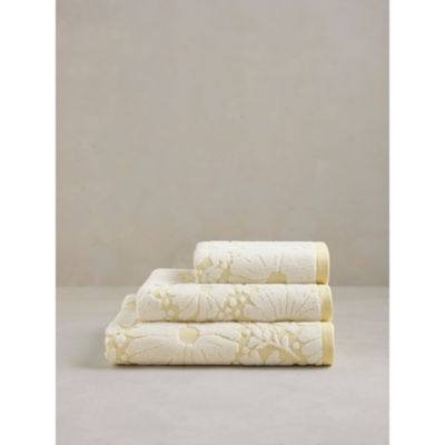 Stacey Solomon cream daisy cotton towel range (British brand)