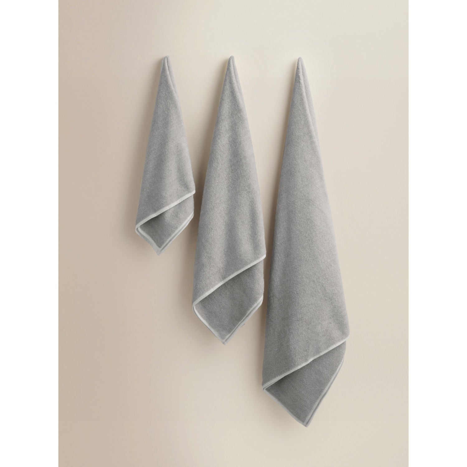 George Home grey bath sheet, UK version