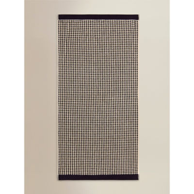 Monochrome textured dot cotton bath sheet, UK version