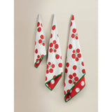 Red Tomato cotton bath towel with tomato design (British brand)