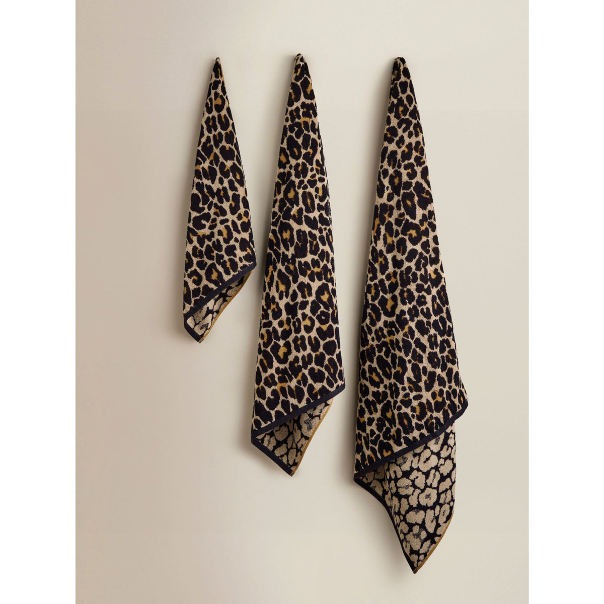 Beige leopard cotton hand towel - British product