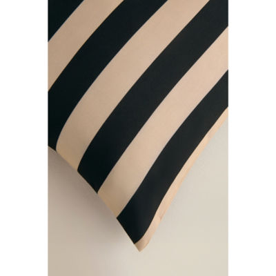 Striped outdoor cushion set of two 45x45cm (British brand)