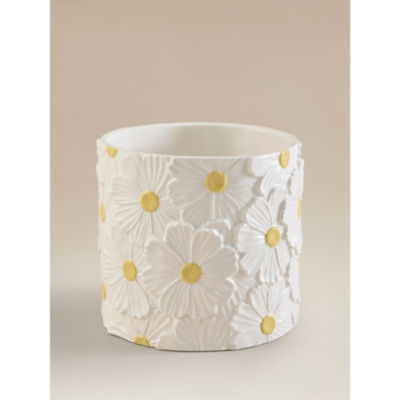 White ceramic daisy planter with drainage hole (British brand)