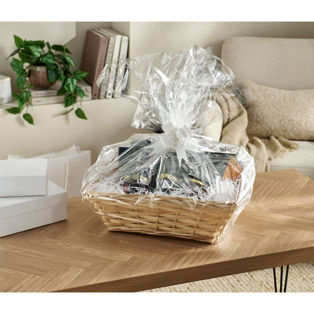 George Home wicker hamper set including wrap and ribbon, UK version