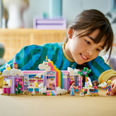 LEGO Unicorn Dream Café building set, imported from the UK