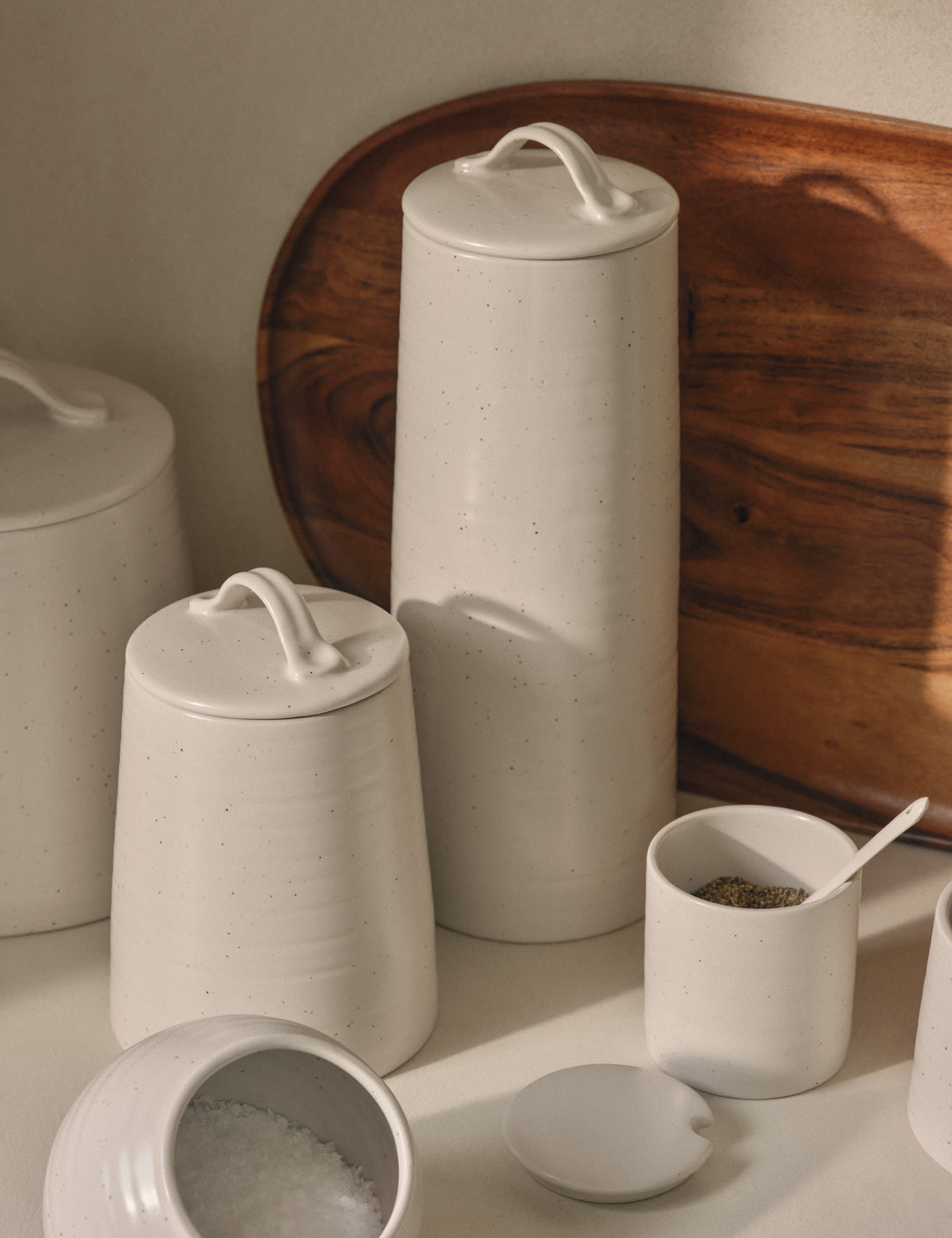 Tall ceramic stoneware storage jar 31cm (British brand)
