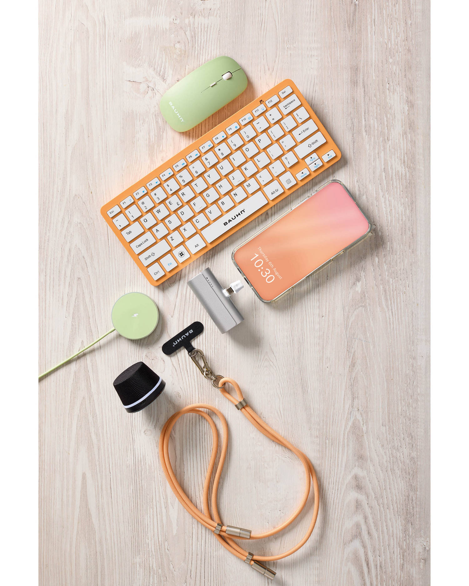 20W USB and USB-C charger with 2m cable - British product