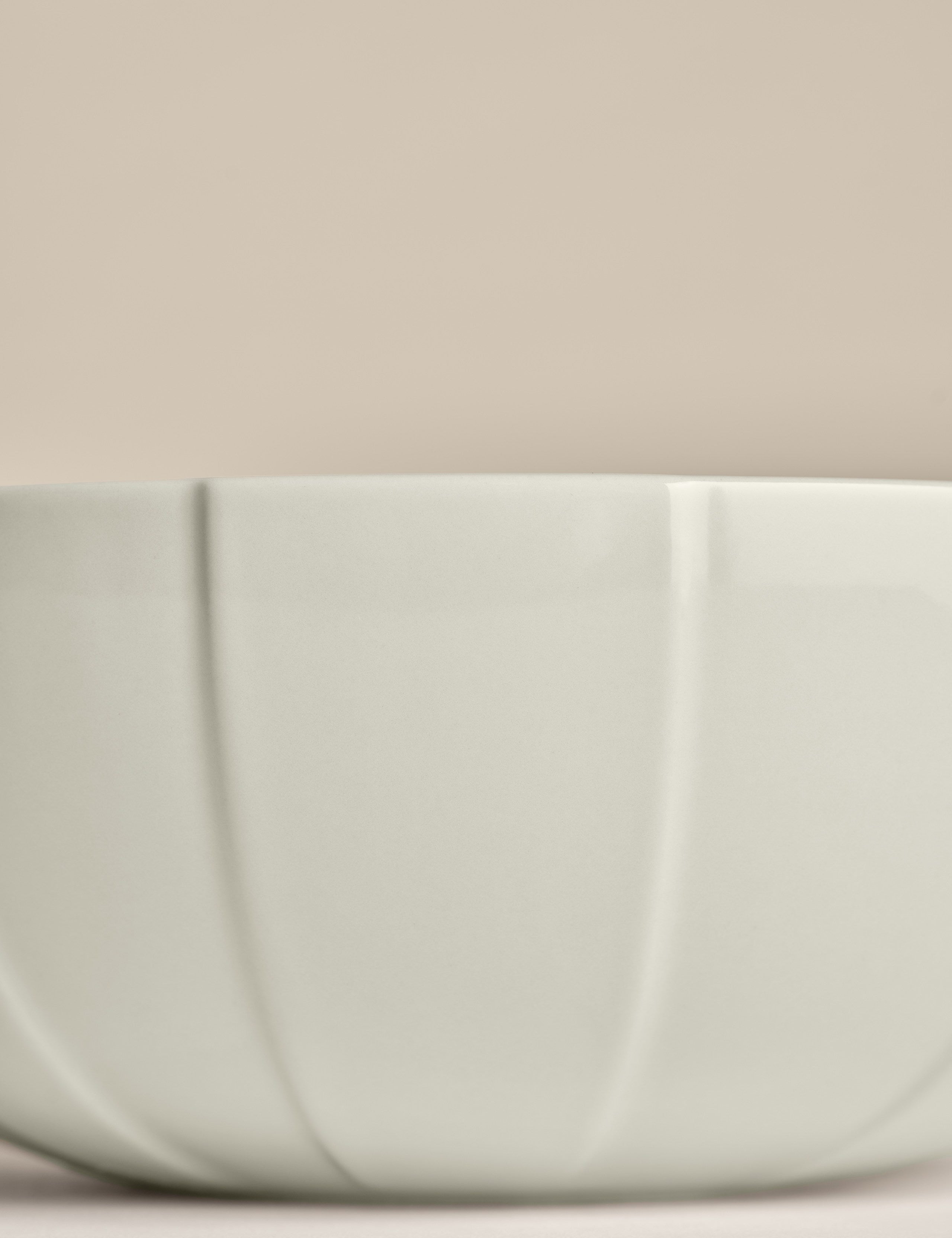 M&S X Kelly Hoppen textured ceramic serve bowl medium (British brand)