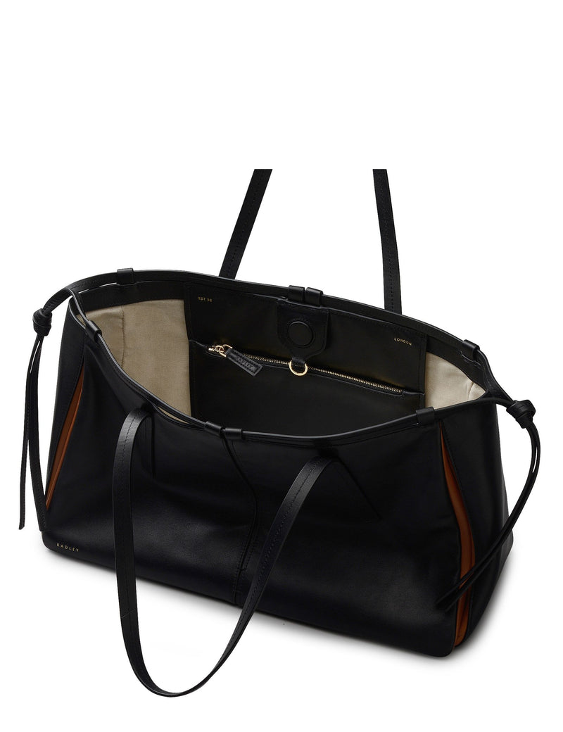 Radley London Connaught leather shoulder bag, UK version