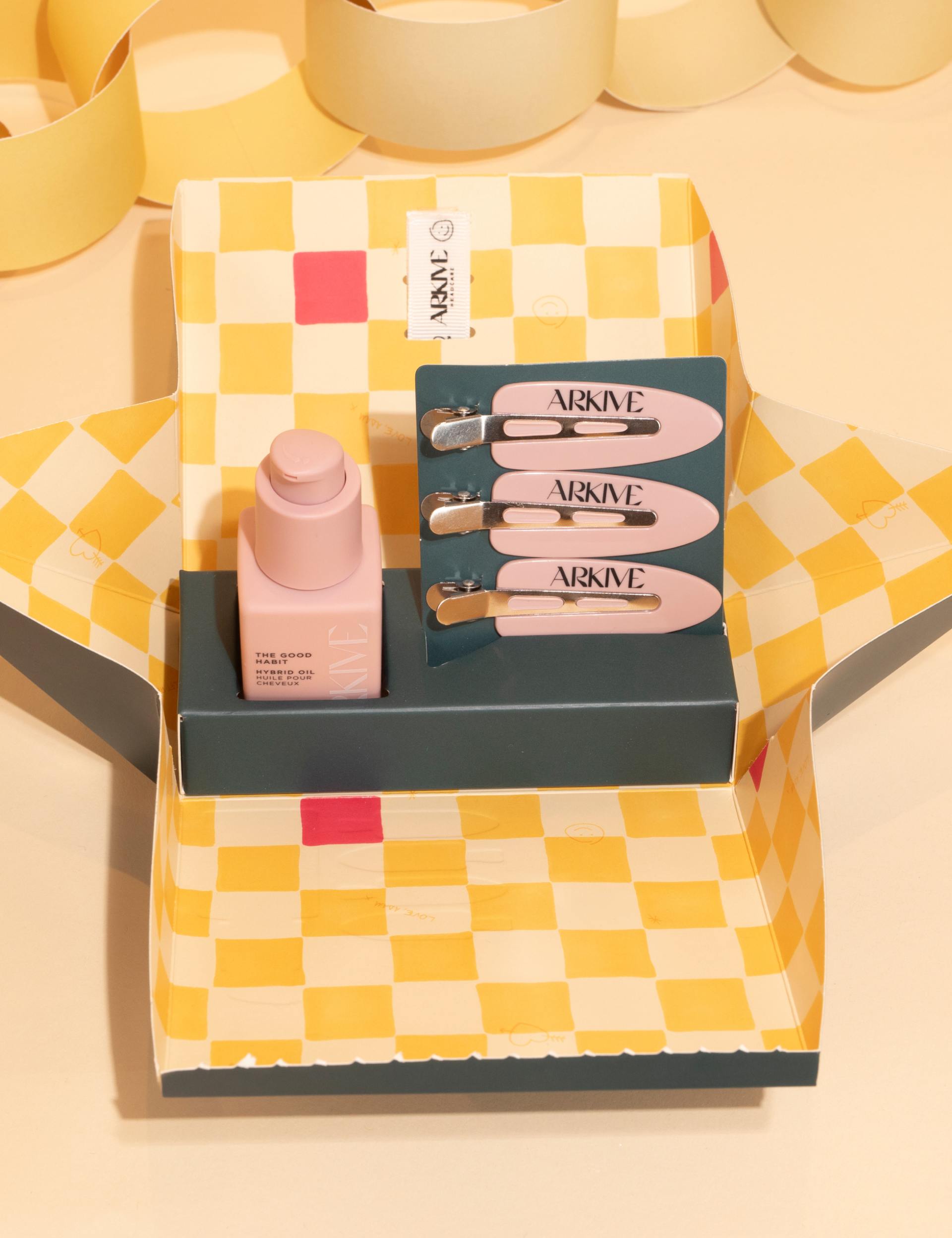 The Glow The Good Habit Bauble Set hair oil 50ml (British brand)
