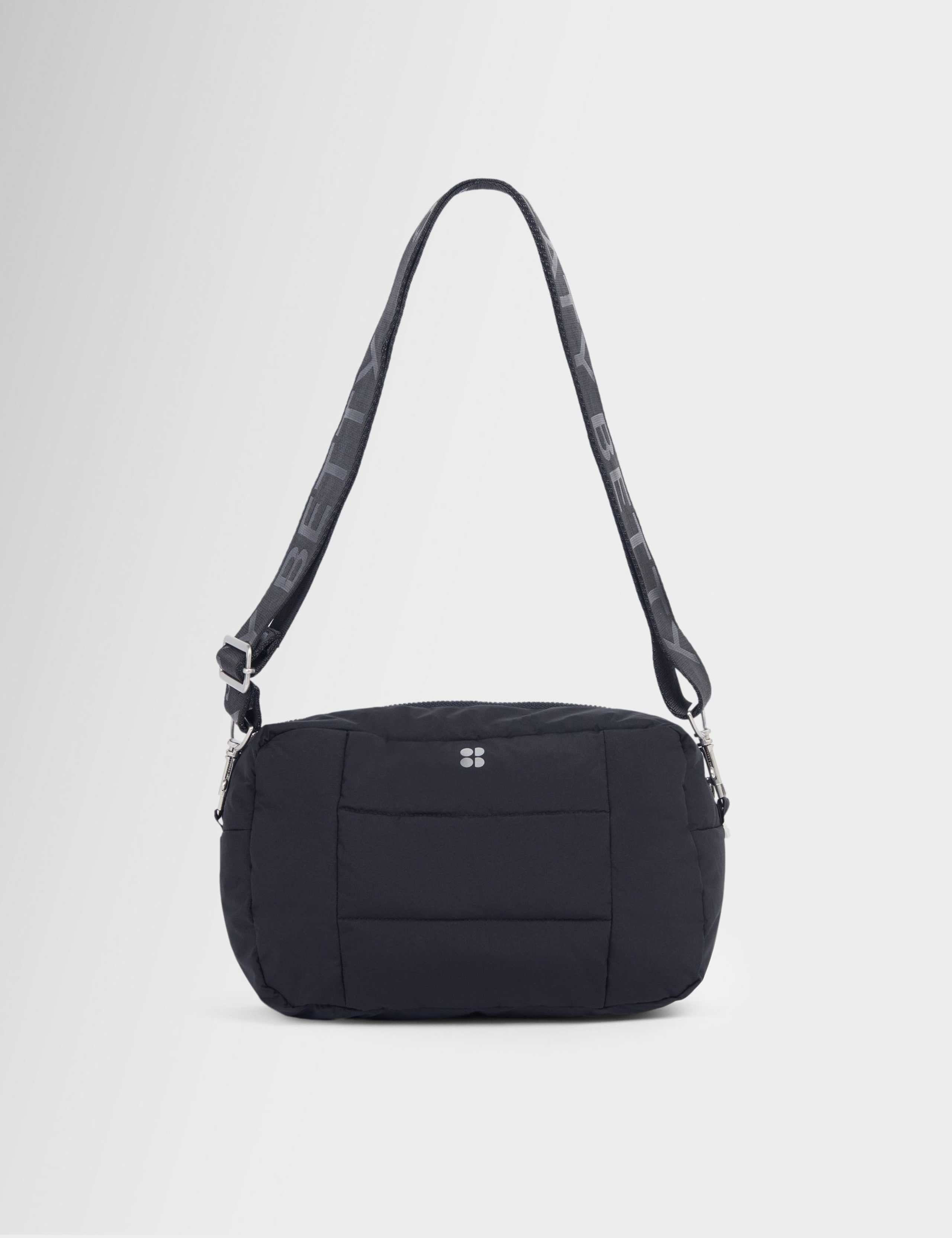 Sweaty Betty Nimbus Roam padded cross body bag - British product