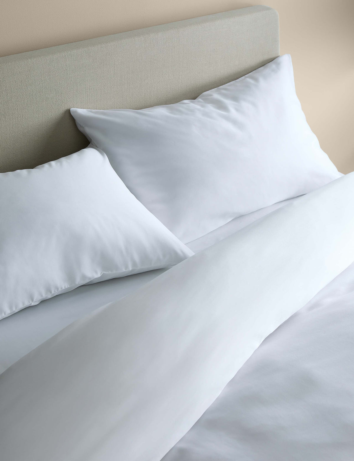 Soft and silky lyocell bedding set (British brand)