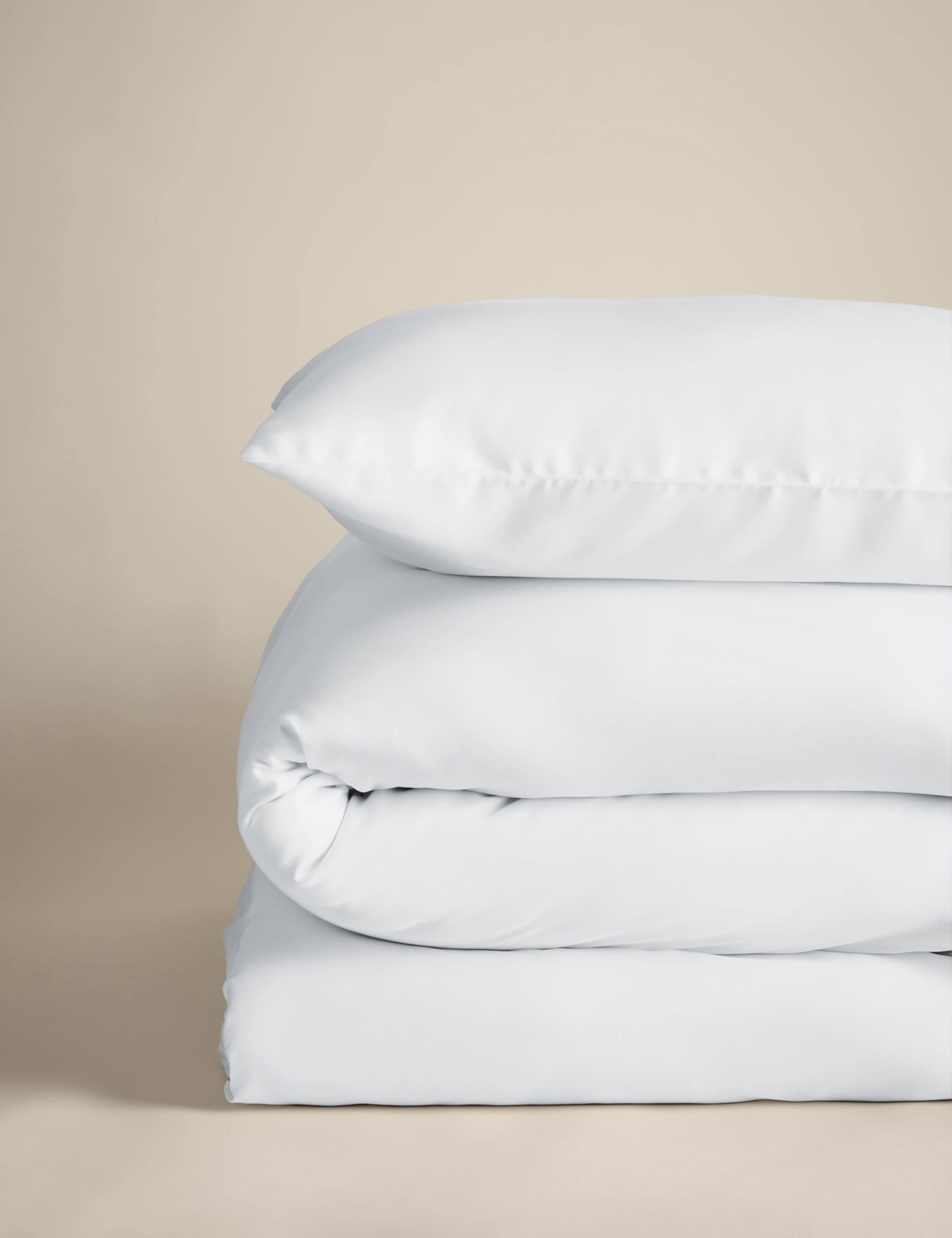 Soft and silky lyocell bedding set (British brand)