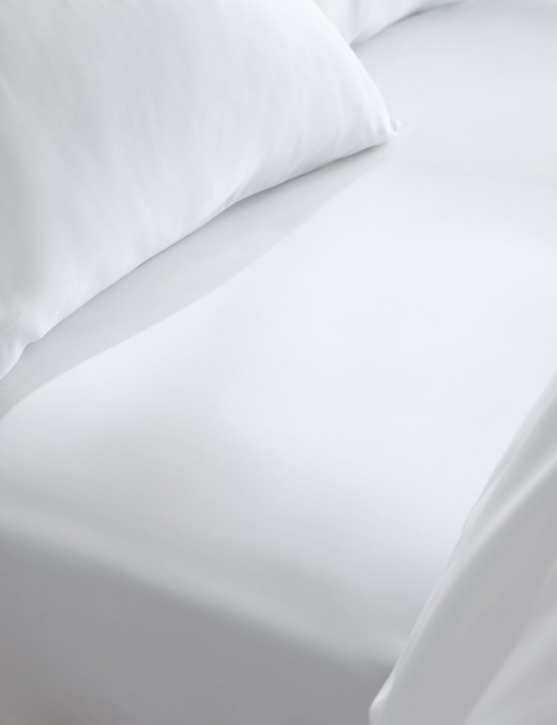 Multi-Depth Fitted Sheet in lyocell, imported from the UK