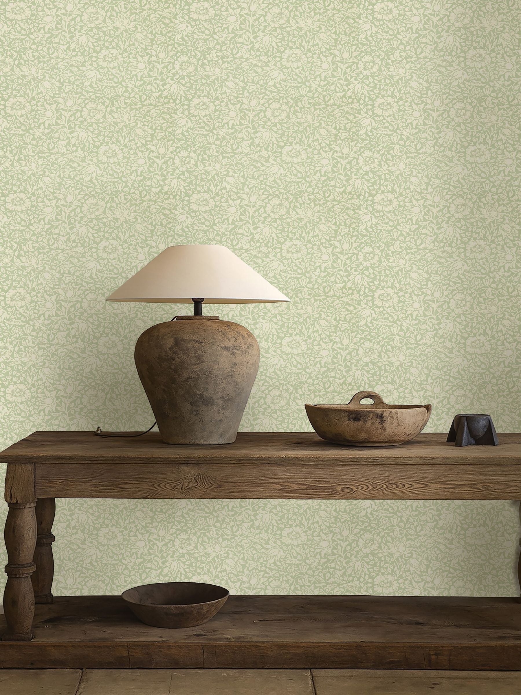 Morris & Co Green Mallow wallpaper 10.05M - British product