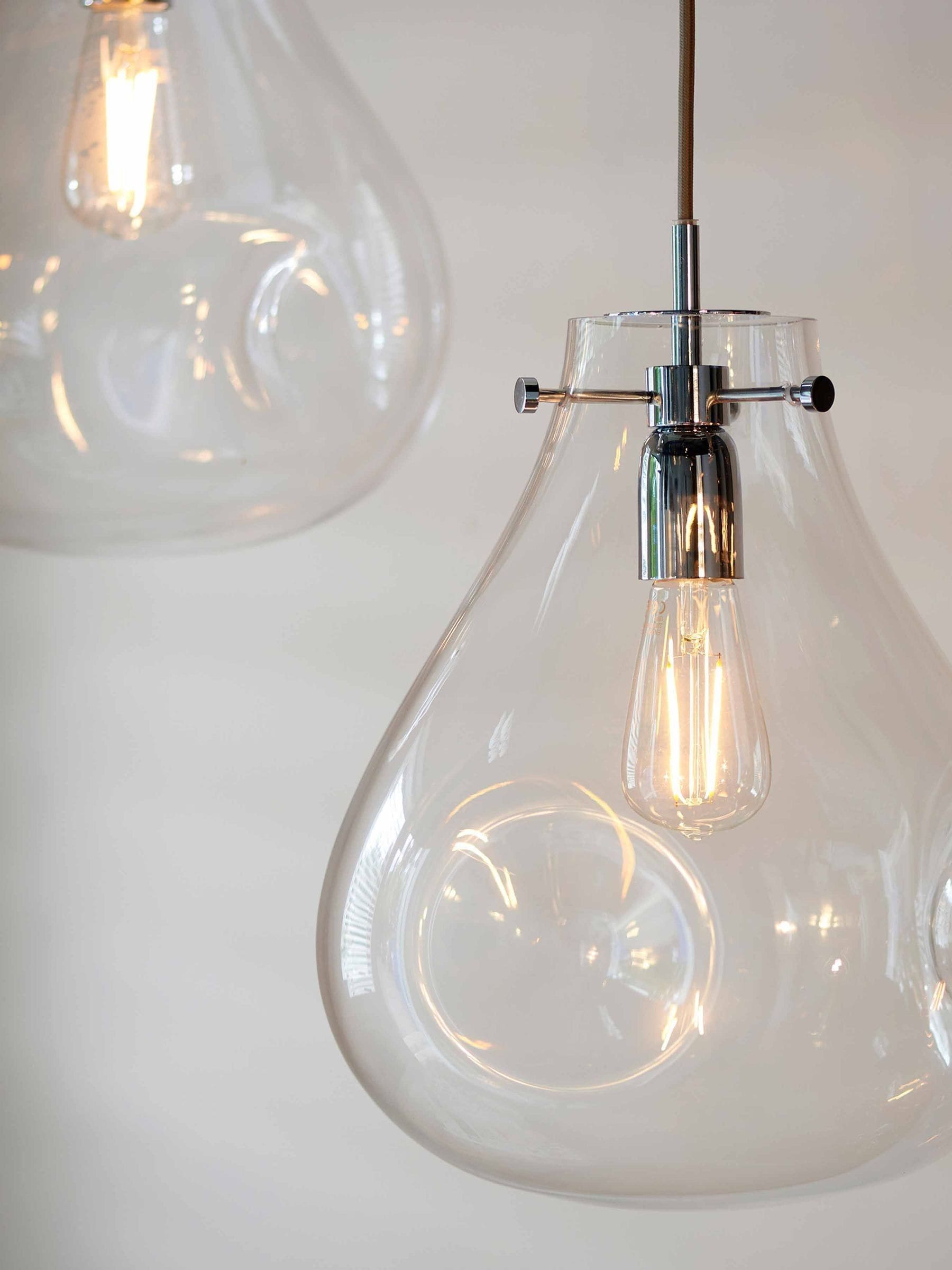 Gallery Home Silver Ellen ceiling light pendant (British brand)