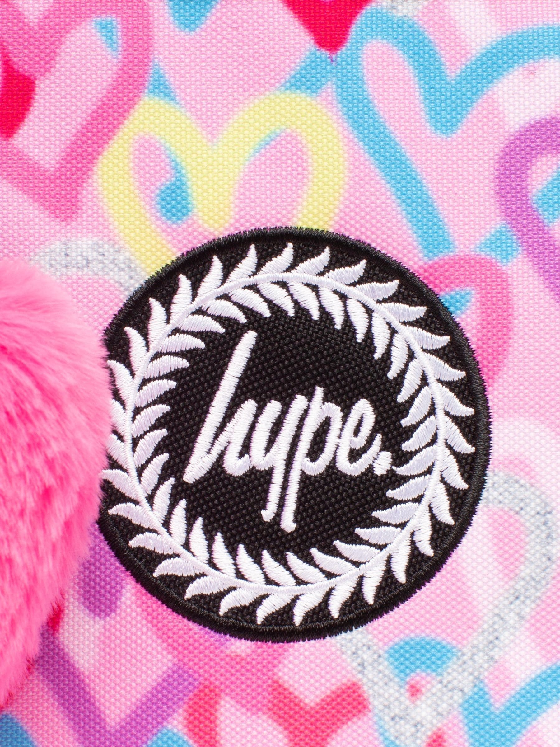 Hype pink graffiti hearts lunch box - British product