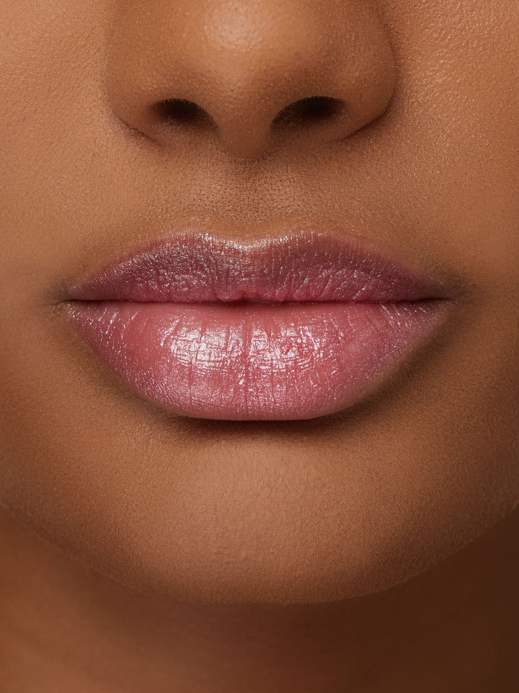 Set of 4 luxe lip crayons in assorted shades (British brand)