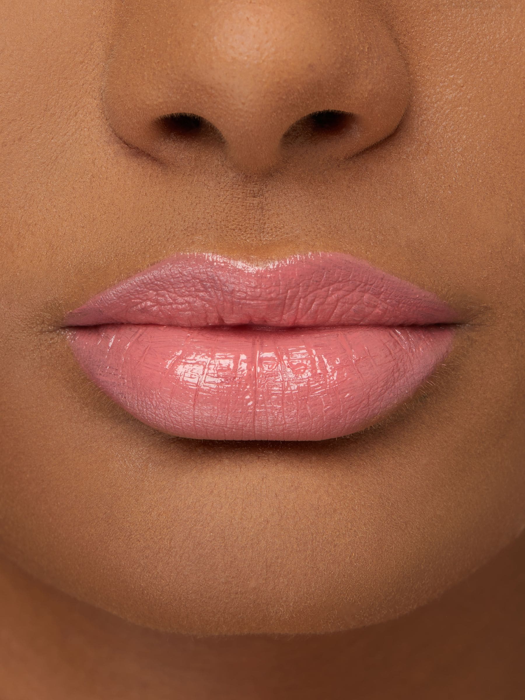 Set of 4 luxe lip crayons in assorted shades (British brand)