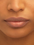 Set of 4 nude lip crayons with complementary shades (British brand)