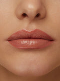 Set of 4 nude lip crayons with complementary shades (British brand)