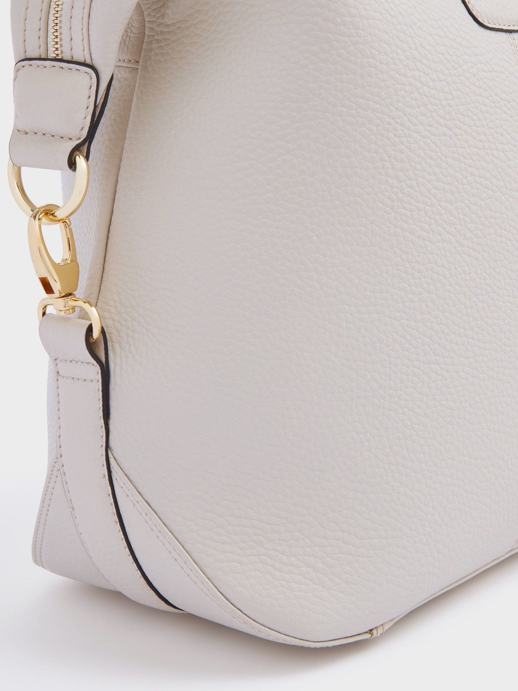 Osprey London cream leather weekender bag, UK version