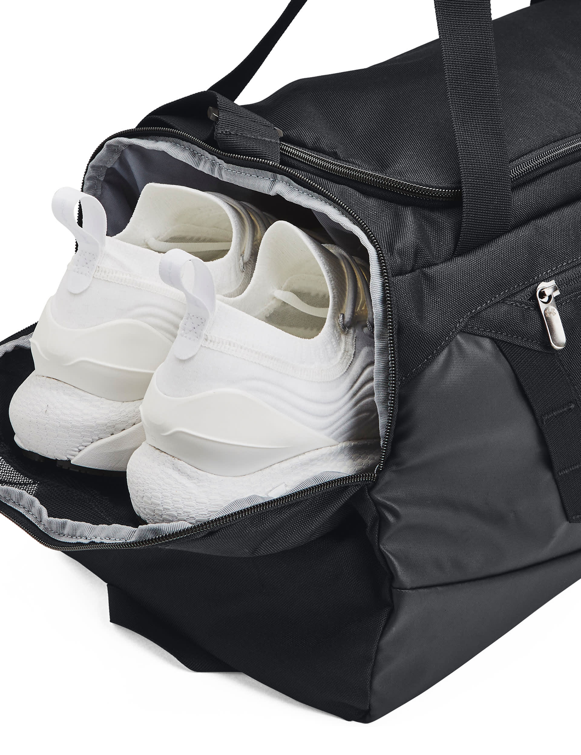 Under Armour Undeniable 5.0 sportsbag, importert fra Storbritannia