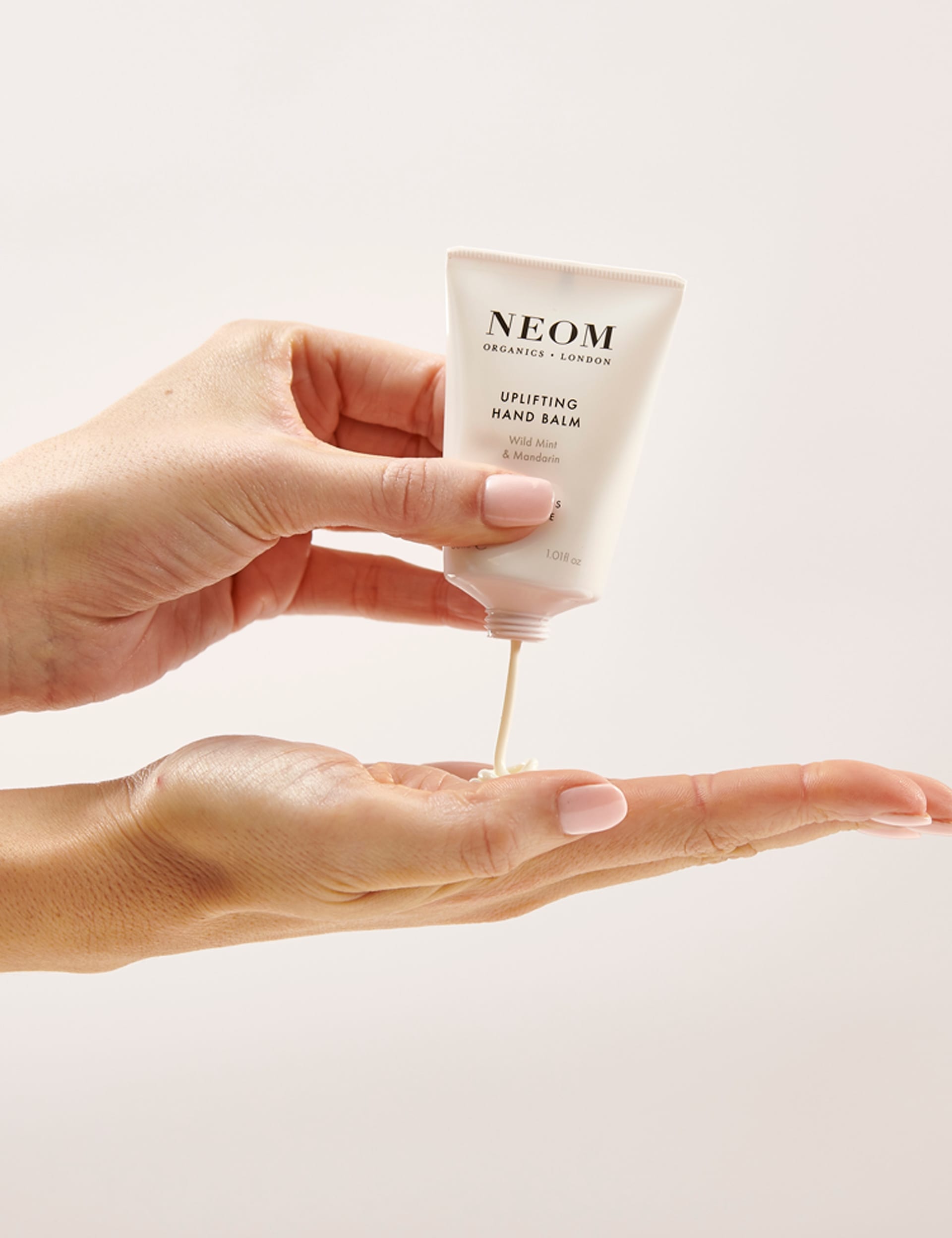 NEOM uplifting hand balm 30ml (British brand)
