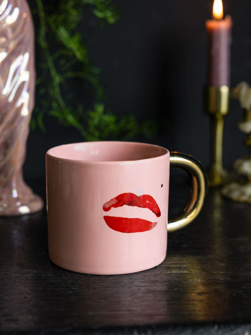 Rockett St George pink Marilyn Monroe mug (British brand)
