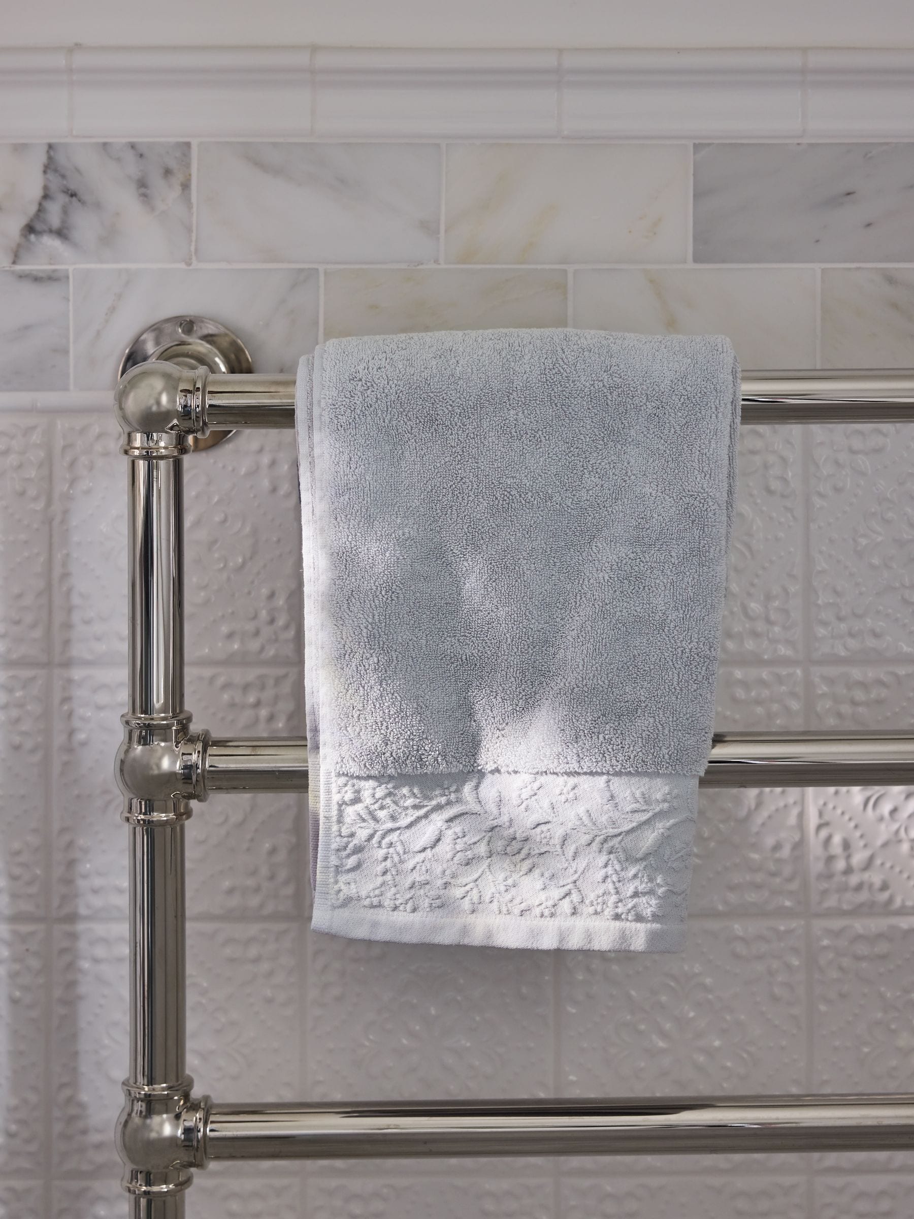 Shabby Chic towel blue floral border (British brand)