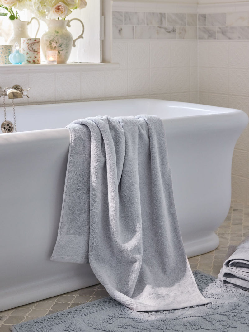 Shabby Chic towel blue floral border (British brand)