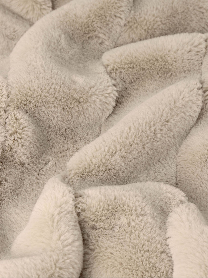 Paoletti Pine Empress faux fur throw blanket - British product