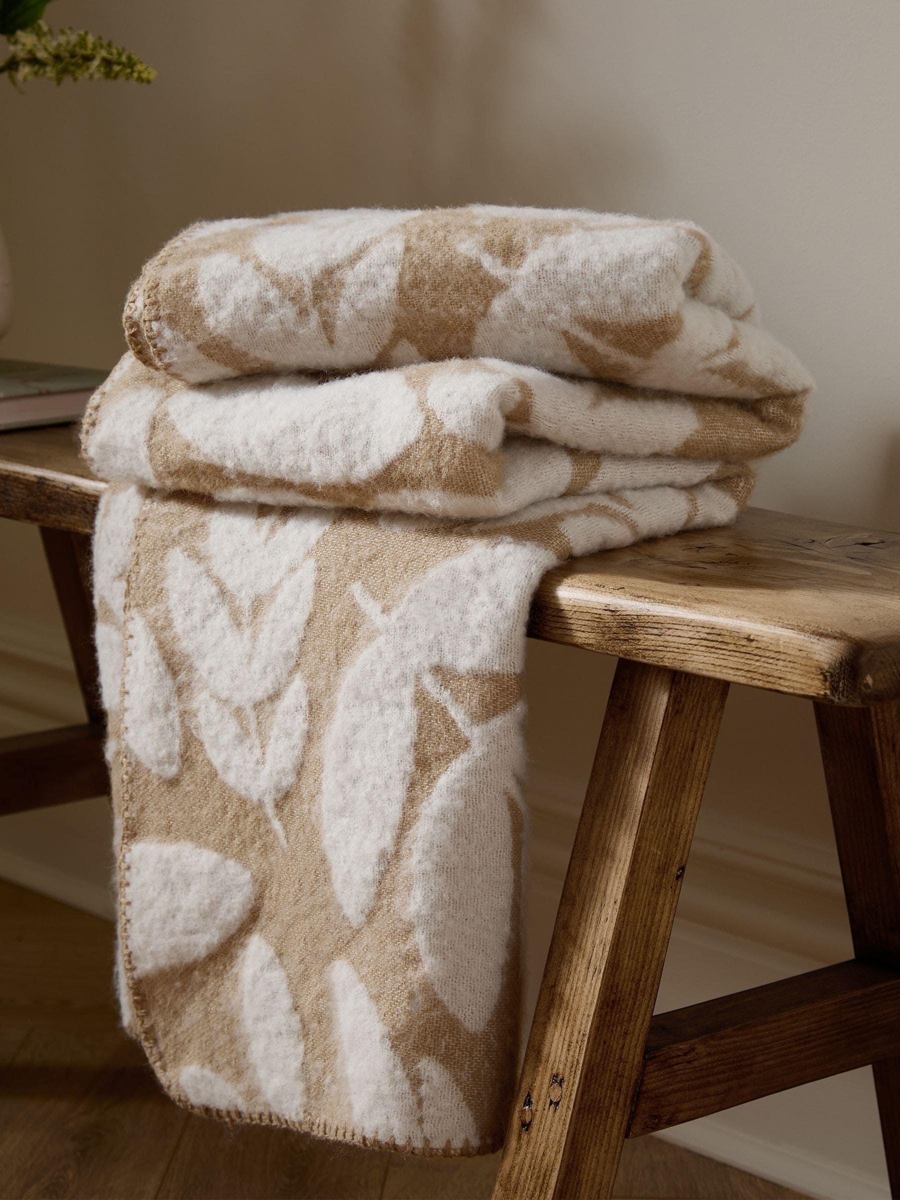 Wylder Oat Beige Hazel Woven Throw