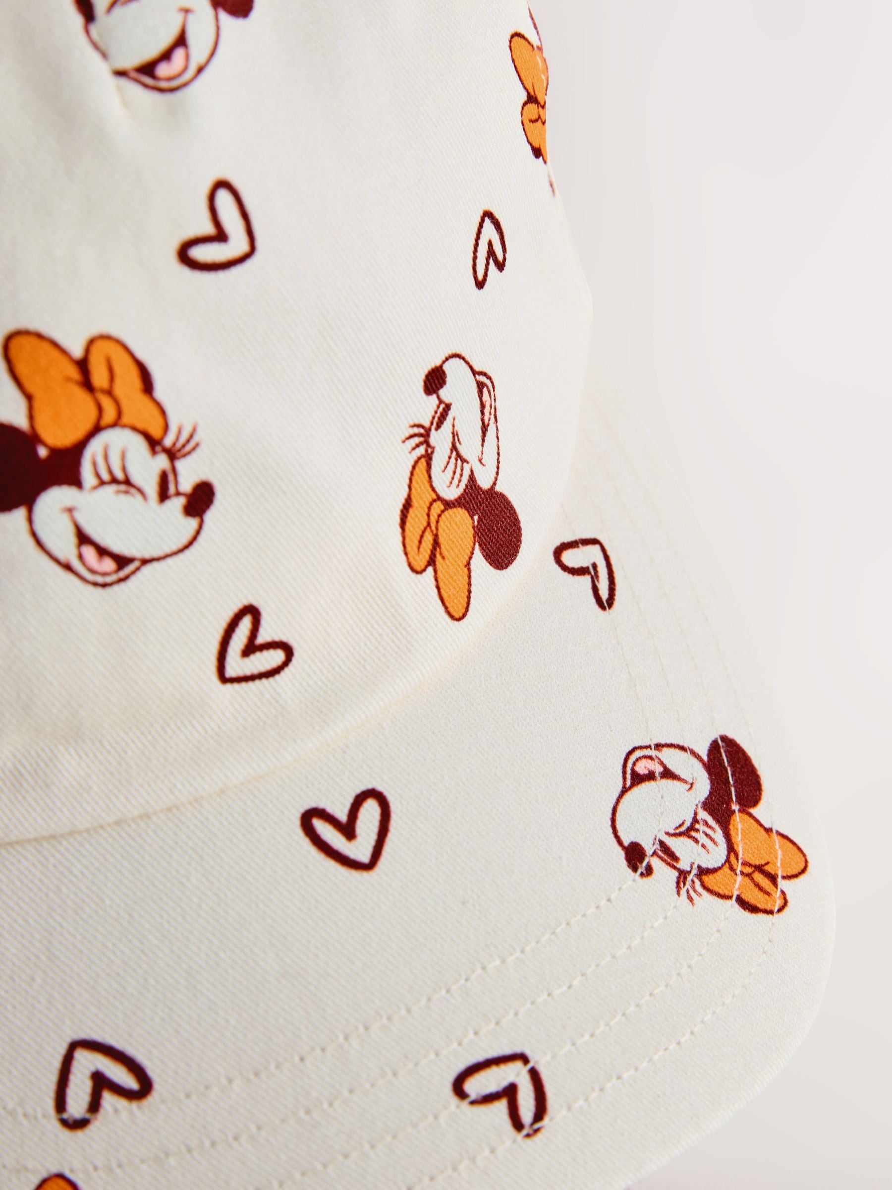 Cream Minnie Mouse cap for children, UK version