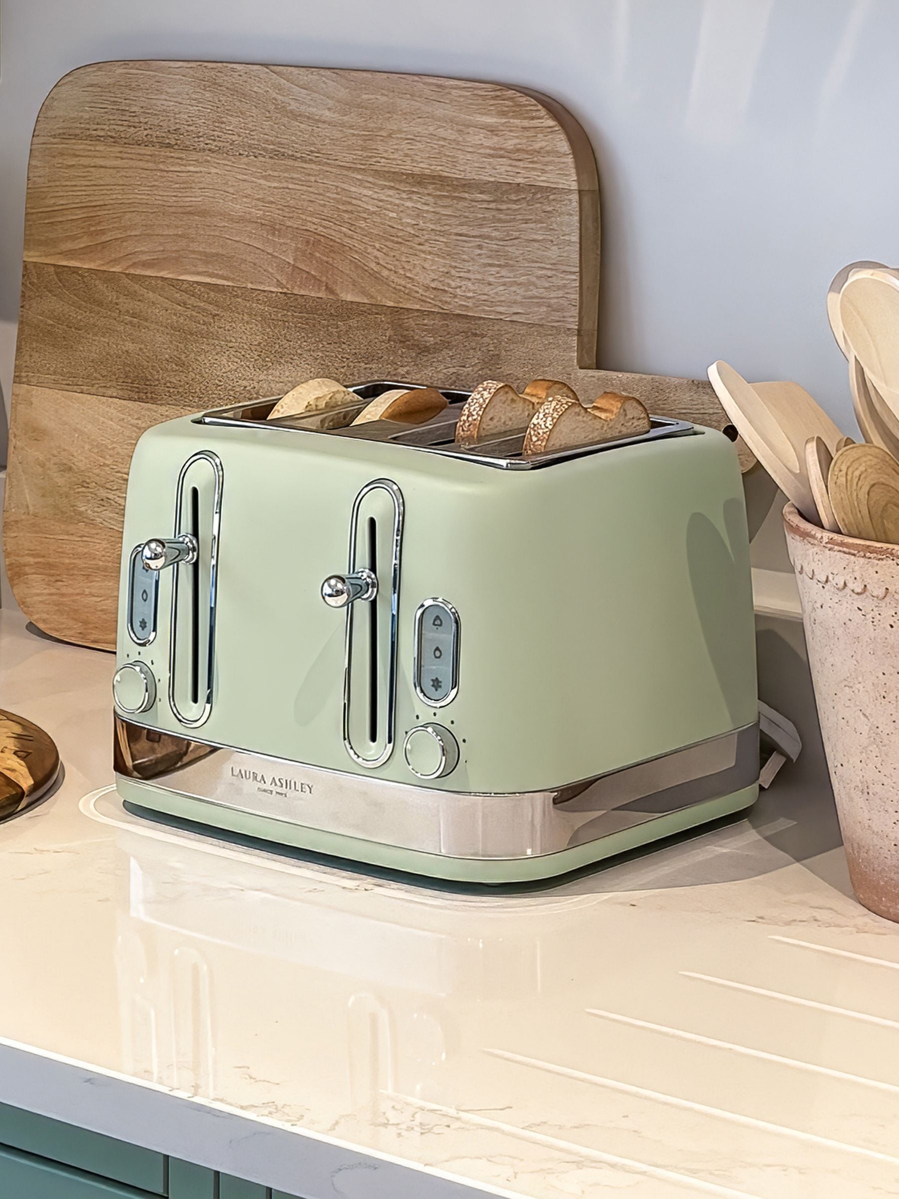 Laura Ashley Cotton White 4 Slice Toaster