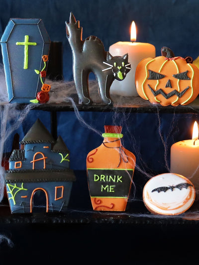 Biscuiteers Hand Iced Haunted House Biscuit Tin