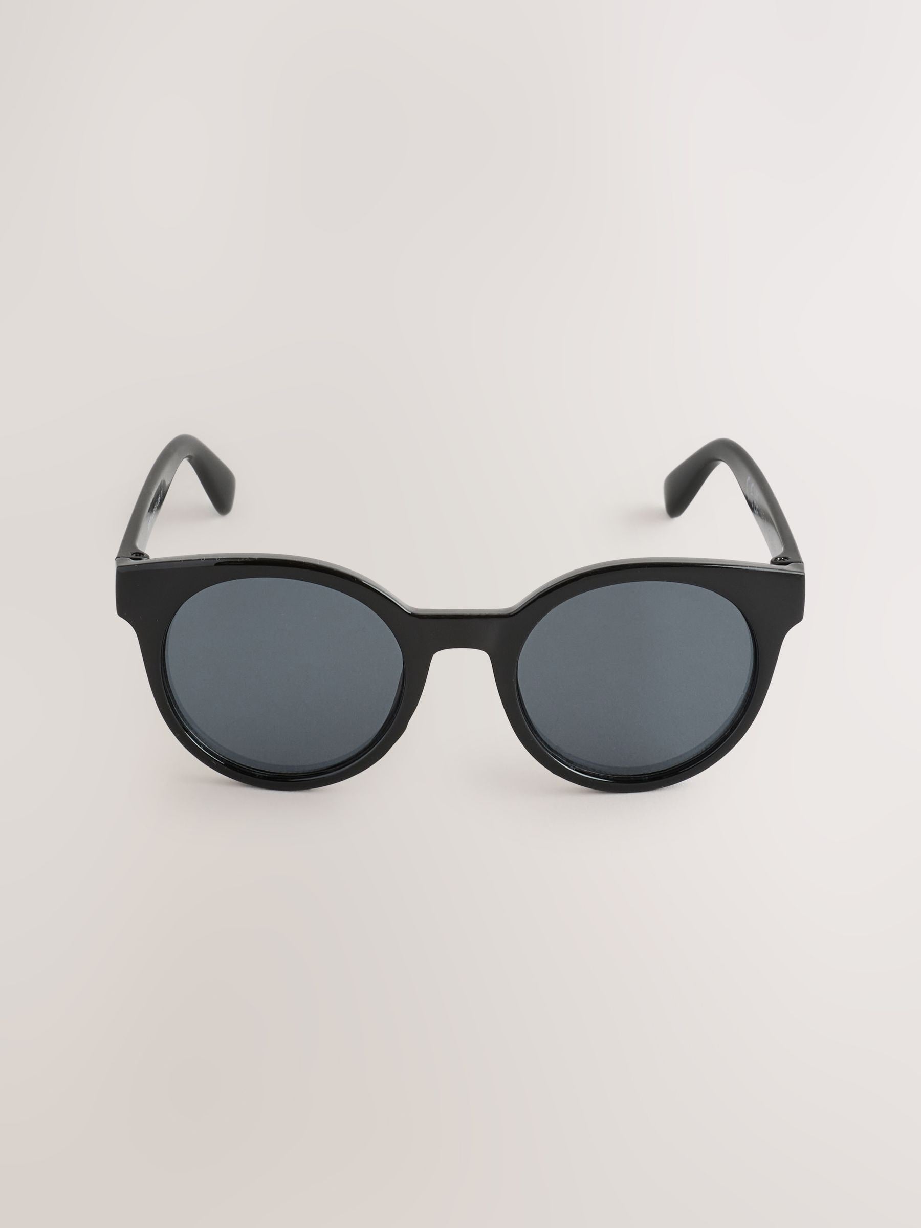 Black Round Sunglasses