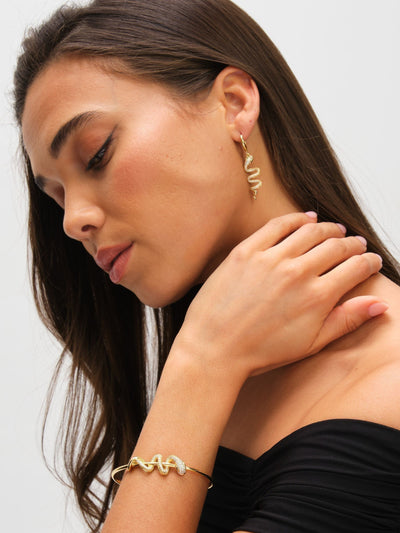 Gold Tone Snake Spiral Drop Hoop Ohrringe 46mm