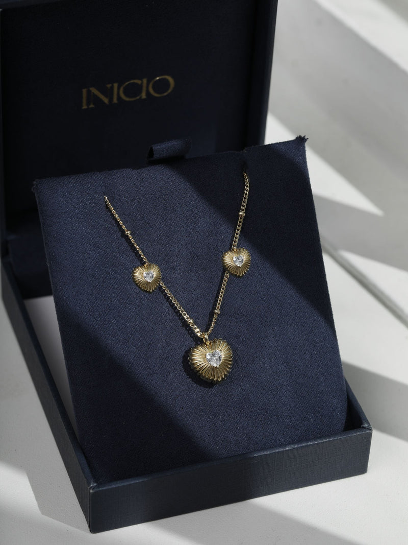 Inicio gold tone cubic zirconia ridged heart jewelry set, UK version