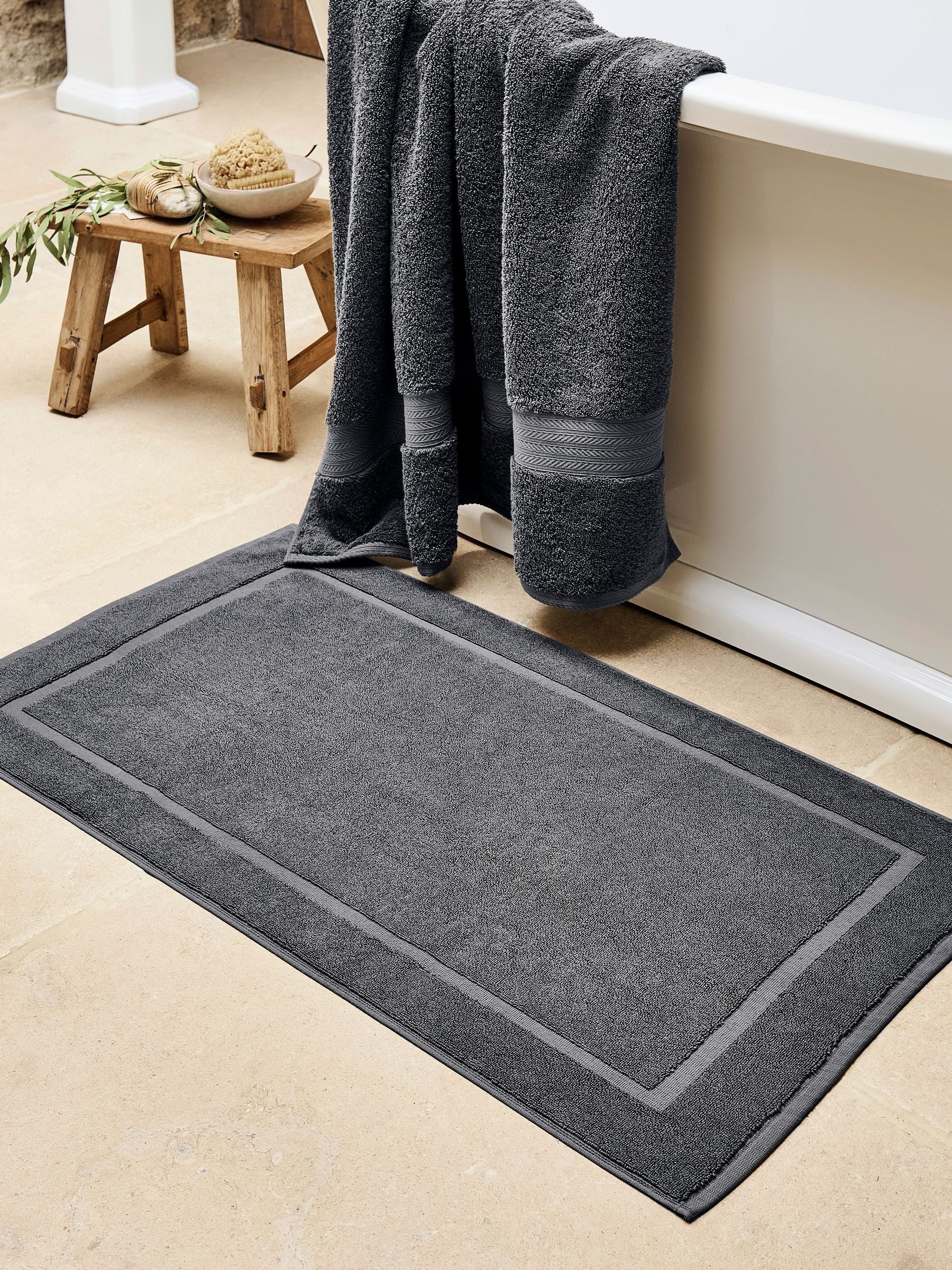 Christy Renaissance Dove Grey 100% Cotton Bath Mat 52cm x 90cm