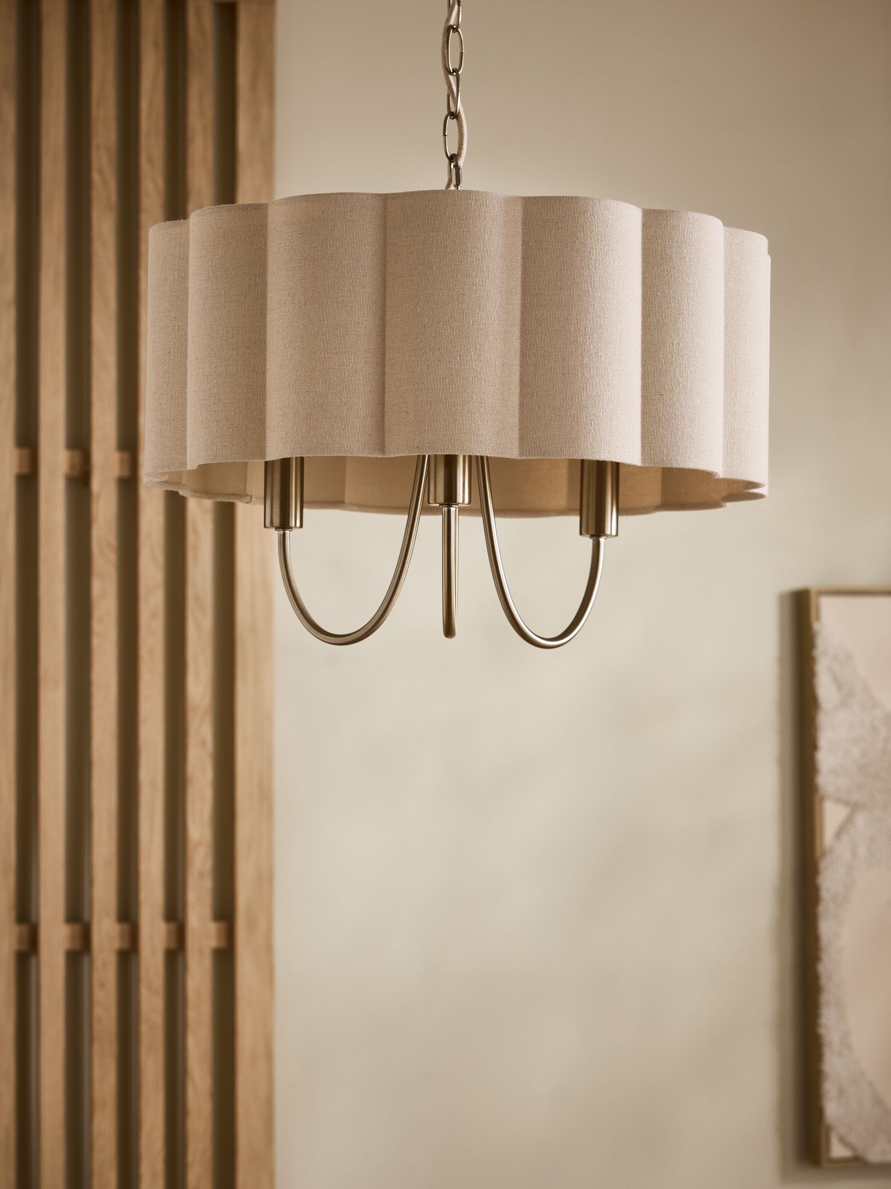 Natural Larson 3 light chandelier - British product