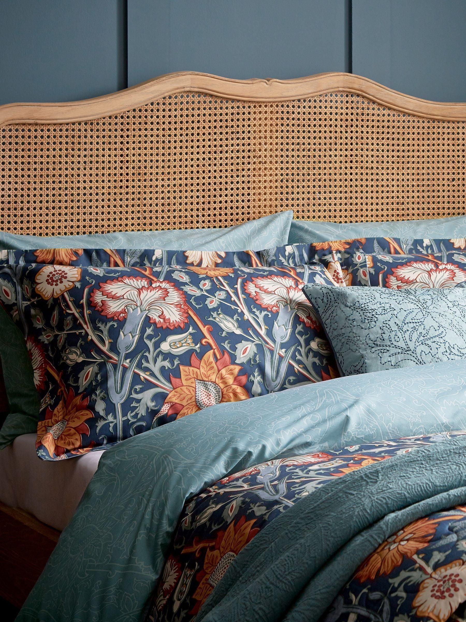Morris & Co Teal Pink And Rose Duvet Set, imported from the UK