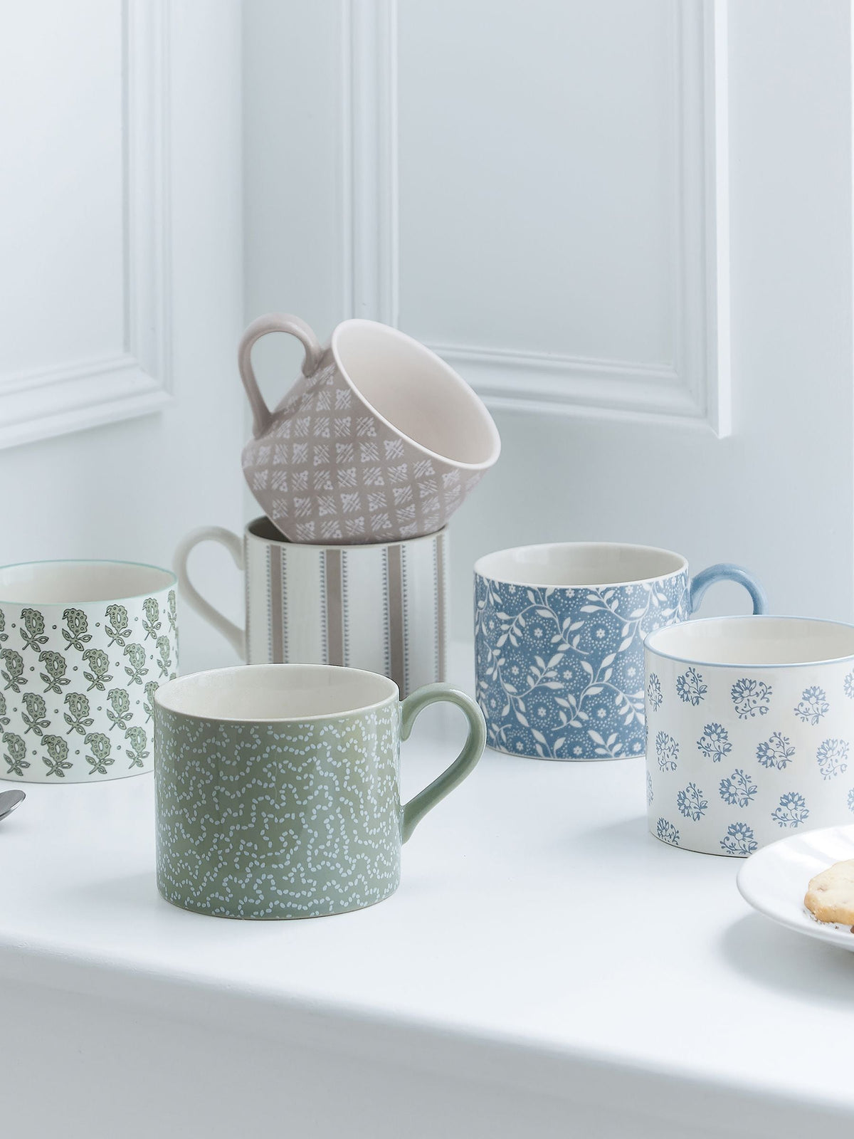 Murmur Linen Mara stoneware mugs set of 2, imported from the UK