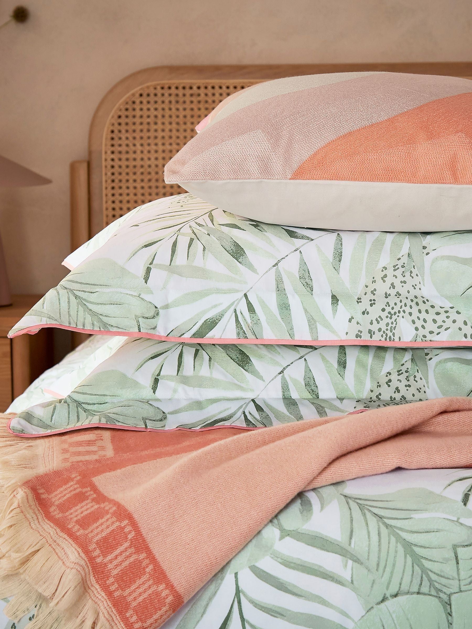 Yvonne Ellen sage tropical safari 100% cotton duvet cover set (British brand)